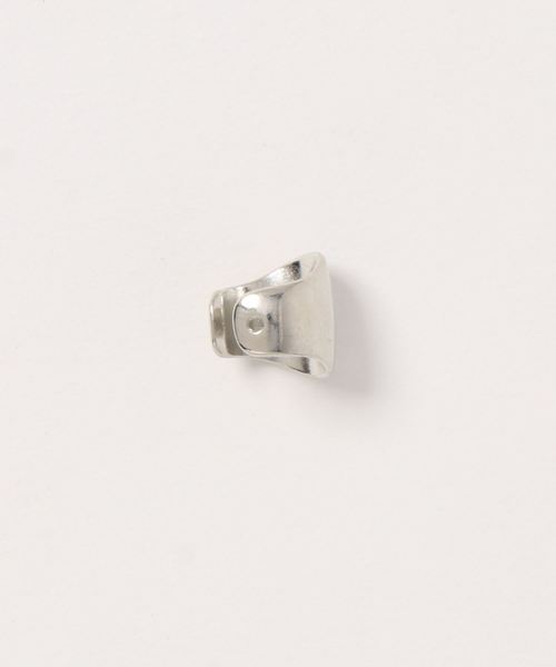 Fun & Daily（ファンアンドデイリー）の「F&D : ワイドイヤーカフ（イヤーカフ・レディース・シルバー/ゴールド・FREE）」の3枚目の写真