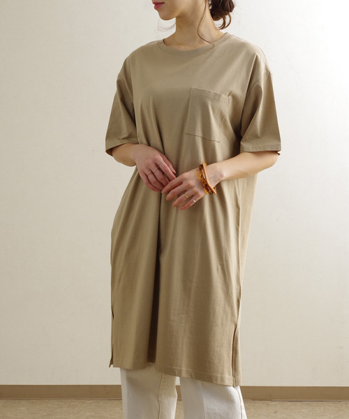 Fizz(フィズ)の「【Fizz/フィズ】 ポケット付きビッグチュニック(チュニック・レディース・ブラック/カーキ/グレイッシュベージュ/アイボリー/マスタード/パープル/ベージュ/モカ/ブルー・M)」の4枚目の写真