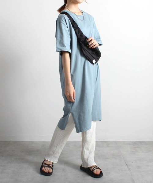 Fizz(フィズ)の「【Fizz/フィズ】 ポケット付きビッグチュニック(チュニック・レディース・ブラック/カーキ/グレイッシュベージュ/アイボリー/マスタード/パープル/ベージュ/モカ/ブルー・M)」の7枚目の写真