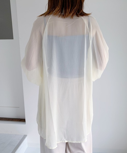 CLEA（クレア）の「ドルマンスリーブシアーシャツ（シャツ/ブラウス・レディース・アイボリー/ブラウン/ホワイト/ベージュ・FREE）」の14枚目の写真