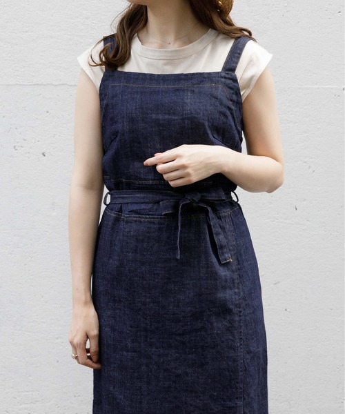 flower（フラワー）の「ビターデニムワンピース（ワンピース・レディース・ネイビー・フリー）」の2枚目の写真