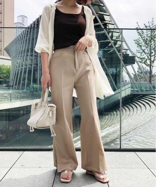 DouDou（ドゥドゥ）の「スクエアタンク（タンクトップ・レディース・オフホワイト/ブラック/ブラウン/グレー・FREE）」の13枚目の写真