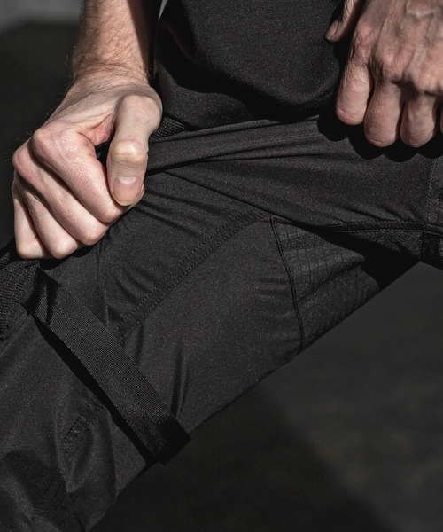 C DIEM（カルペディエム）の「C DIEM(カルペディエム)ユーティリティーパンツ（その他パンツ・メンズ・ブラック/グレー・S/M/L）」の9枚目の写真