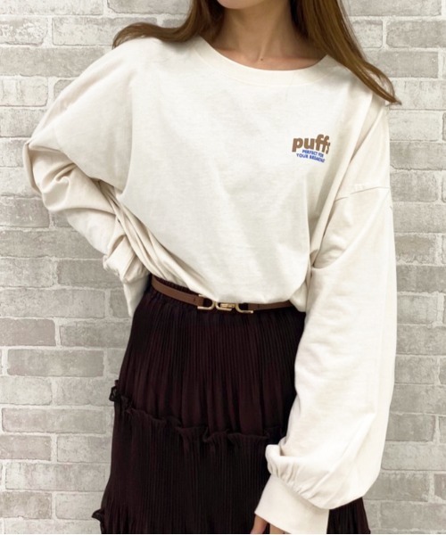 apres jour（アプレジュール）の「アソート袖ボリュームロンT【ZOZOTOWN限定アイテム】（Tシャツ/カットソー・レディース・ブラック/ライトブラウン/ブラック系その他2/ラベンダー/ホワイト系その他4/モカ/ライトホワイト/ブラウン系その他/ダークブラウン/アイボリー/ホワイト系その他5/ホワイト系その他2/ホワイト系その他3/ホワイト/その他/チャコールグレー/オフホワイト/ホワイト系その他・フリー）」の3枚目の写真