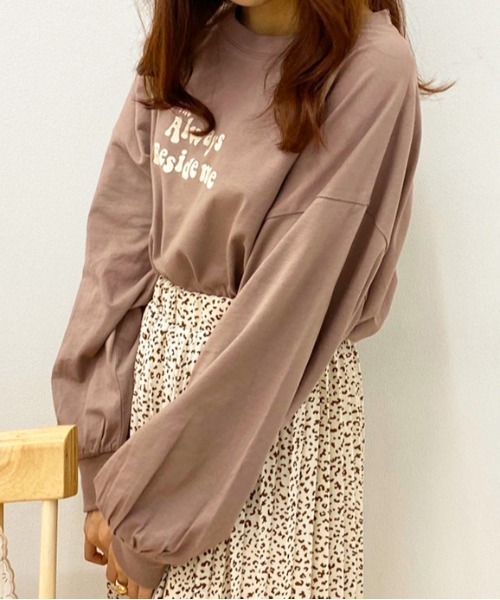 apres jour（アプレジュール）の「アソート袖ボリュームロンT【ZOZOTOWN限定アイテム】（Tシャツ/カットソー・レディース・ブラック/ライトブラウン/ブラック系その他2/ラベンダー/ホワイト系その他4/モカ/ライトホワイト/ブラウン系その他/ダークブラウン/アイボリー/ホワイト系その他5/ホワイト系その他2/ホワイト系その他3/ホワイト/その他/チャコールグレー/オフホワイト/ホワイト系その他・フリー）」の15枚目の写真