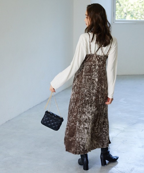 Heather（ヘザー）の「クラッシュベロアキャミワンピース 898015（ワンピース・レディース・ベージュ系その他/グレー系その他/ブルー・FREE）」の4枚目の写真