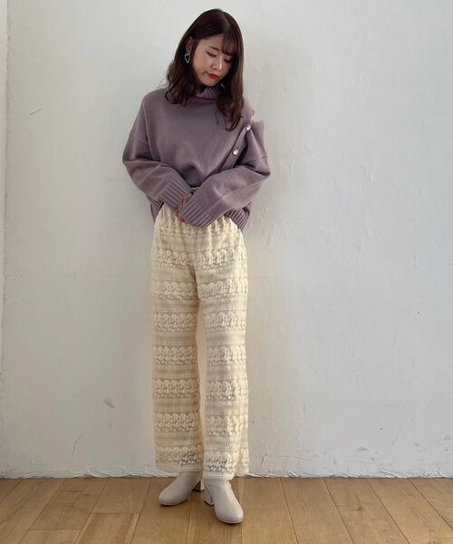 MAJESTIC LEGON（マジェスティックレゴン）の「スフレレースパンツ（その他パンツ・レディース・アイボリー/ブラック・MEDIUM）」の5枚目の写真