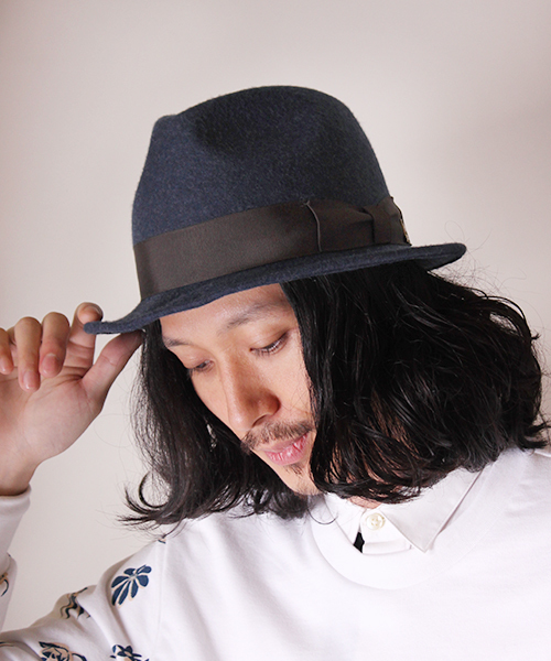 Lui's（ルイス）の「C-PLUS HEADWEARS(シープラス･ヘッドウェアーズ) DOZLE A-PINCH ハット（ハット・メンズ・ブラック/ネイビー/キャメル・FREE）」の3枚目の写真