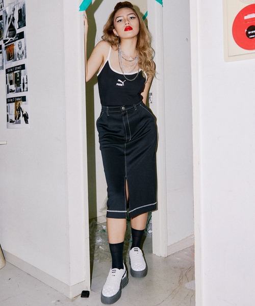 PUMA(プーマ)の「PUMA CLASSICS LOGO TANK / プーマ クラシックス ロゴ タンクトップ(タンクトップ・レディース・ピンク/ブラック/ブルー・M/L/S)」の6枚目の写真