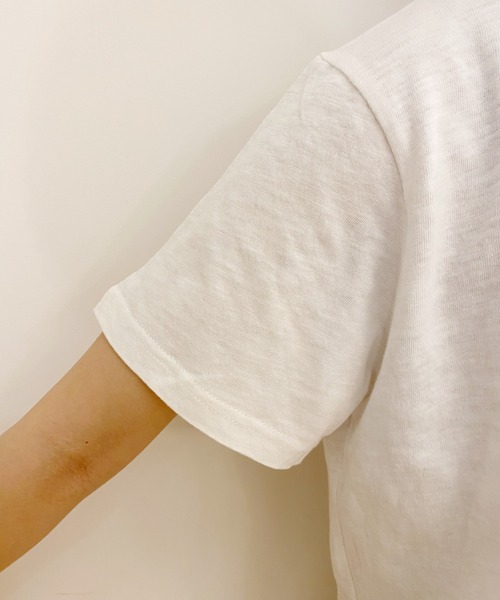 SHENERY(シーナリー)の「GODLIS フォトTee01(Tシャツ/カットソー・レディース・オフホワイト・FREE)」の5枚目の写真