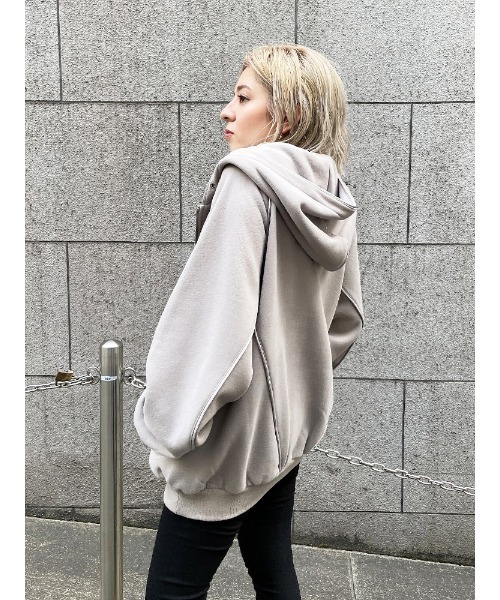 ENVYM（アンビー）の「ラインルーズＰＫ（パーカー・レディース・グレー/ホワイト/ブラック・FREE）」の13枚目の写真