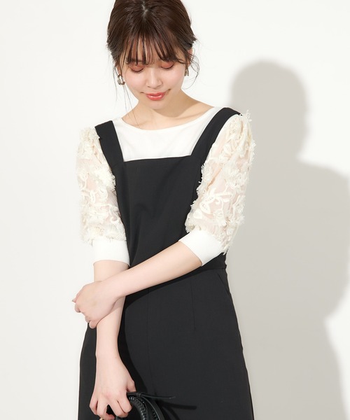 natural couture(ナチュラルクチュール)の「3Dレース袖華やか2WAYトップス(ニット/セーター・レディース・ピンクベージュ/ブラック/ベージュ/オフホワイト・FREE)」の11枚目の写真