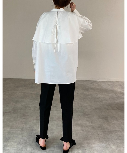 She's Closet（シーズクローゼット）の「バンドカラーボリュームスリーブバックリボン長袖ブロードケープシャツ（シャツ/ブラウス・レディース・ホワイト/ブラック/ベージュ/ブルー/ナチュラル/グリーン/ピンク/ネイビー/ベージュ系その他/ピンク系その他・FREE）」の15枚目の写真