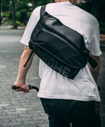 CHROME/クローム ショルダーバッグ 防水バッグ SIMPLE MESSENGER BG322BK