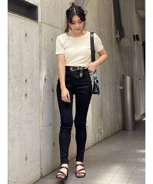 EVRIS（エヴリス）の「レーストリミングリブTOPS（Tシャツ/カットソー・レディース・ブラック/ホワイト/ピンク/ミント・FREE）」の11枚目の写真