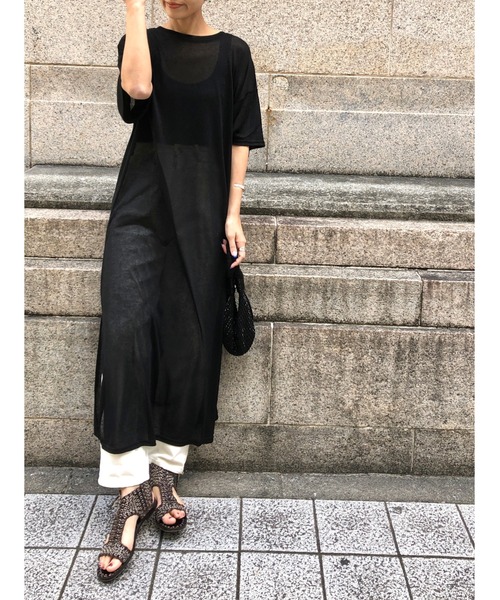 ulu(ウル)の「original Shear sleeve dress(ワンピース・レディース・ブラック・FREE)」の3枚目の写真