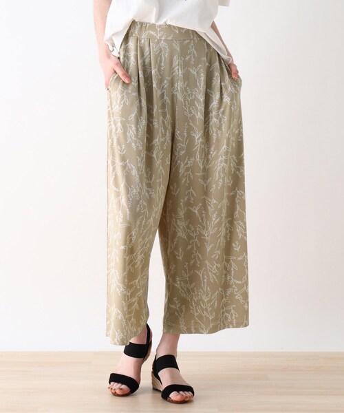 Cutie Blonde（キューティーブロンド）の「◆【S-L】ひんやりゆるテロパンツ（その他パンツ・レディース・ベージュ系/ブラック系/ライトグレー系・02/01/03）」の3枚目の写真