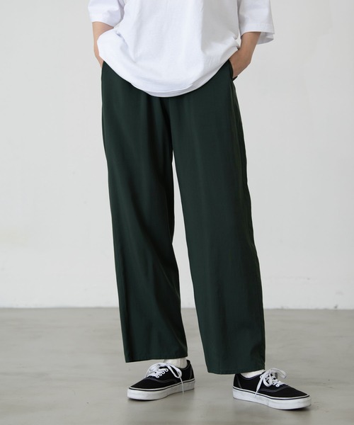 EDIT Gris（エディットグリ）の「リラックスストレートパンツ（その他パンツ・レディース・ブラック/ダークグリーン/オレンジ・FREE）」の4枚目の写真