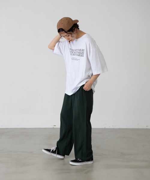 EDIT Gris（エディットグリ）の「リラックスストレートパンツ（その他パンツ・レディース・ブラック/ダークグリーン/オレンジ・FREE）」の17枚目の写真