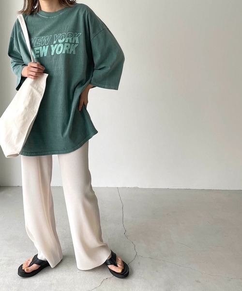 CANAL JEAN(キャナルジーン)の「via j(ヴィアジェイ) "NEW YORK"ピグメント半袖Tシャツ(Tシャツ/カットソー・レディース・チャコールグレー/グリーン・ONE SIZE)」の6枚目の写真