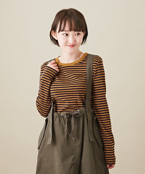 CUBE SUGAR（キューブシュガー）の「ショートスラブフライス ボーダー 長袖 クルーネック（Tシャツ/カットソー・レディース・モカ/ブラック×ホワイト/ホワイト系その他/ブラウン系その他/パープル系その他/グレー×ホワイト/マルチ/ラベンダー/ピンク/ペールイエロー/ベージュ×ブラック/ブルー系その他/キャメル/ブラック系その他・M）」の6枚目の写真