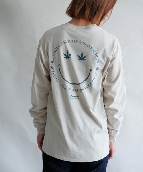 MANASTASH(マナスタッシュ)の「MANASTASH/マナスタッシュ W's LEAF SMILE L/S TEE ウィメンズ リーフスマイル ロンT(Tシャツ/カットソー・レディース・ホワイト/サンドベージュ/ブラック・MEDIUM)」の6枚目の写真