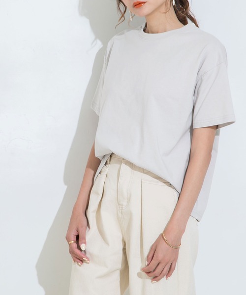 Newlyme（ニューリーミー）の「バックロゴTシャツ（Tシャツ/カットソー・レディース・ホワイト/ライトグレー/ブラック/ベージュ/ピンク/モカ/ホワイト×ブラック・MEDIUM/LARGE）」の17枚目の写真