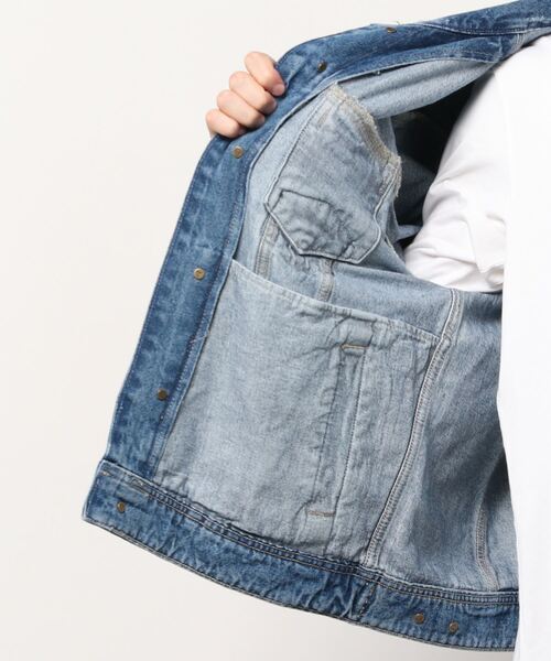 Guess（ゲス）の「Dillon Denim Jacket（デニムジャケット・メンズ・インディゴブルー・SMALL/X-LARGE/MEDIUM/LARGE）」の10枚目の写真