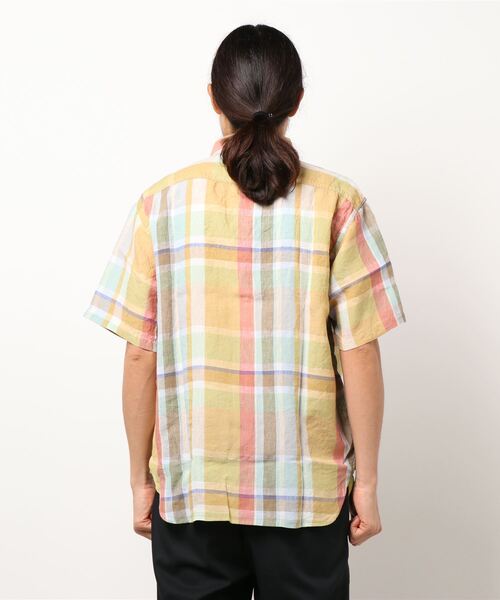 Branchworks（ブランチワークス）の「【Branchworks】リネンチェック大柄 ボタンダウンシャツ（シャツ/ブラウス・メンズ・レッド/マスタード・MEDIUM/LARGE）」の4枚目の写真