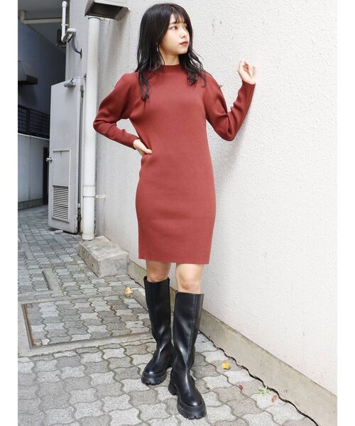 MURUA（ムルーア）の「バルーンスリーブミニニットワンピース