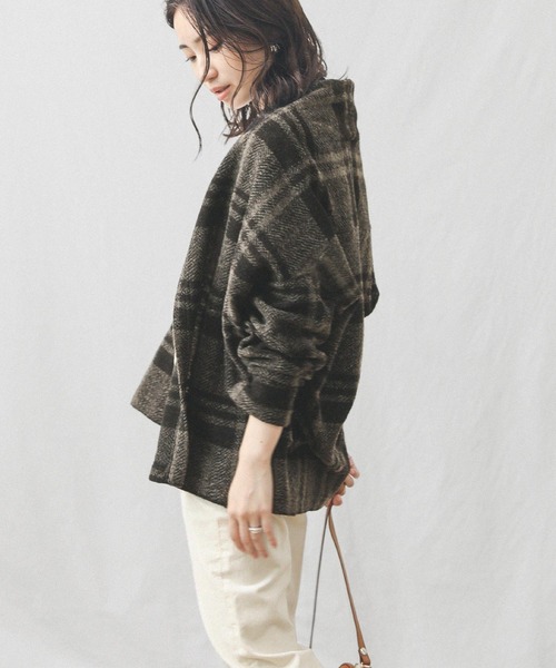 Gready Brilliant（グレディブリリアン）の「エアリーチェック/ミディガウン（ノーカラーコート・レディース・ブラウン/チャコール・FREE）」の9枚目の写真