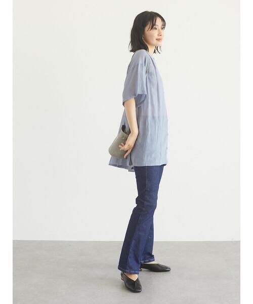 Green　Parks（グリーンパークス）の「5分袖 バックプリーツチュニック＊（シャツ/ブラウス・レディース・ブラック/ブルー・FREE）」の3枚目の写真