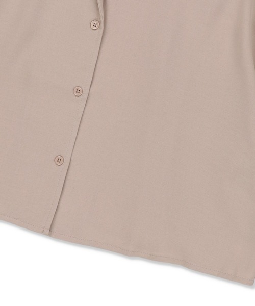 SPINNS（スピンズ）の「ショート丈開襟シャツ（シャツ/ブラウス・レディース・ブラック/ダークグリーン/オレンジ/ダークブルー/グレイッシュベージュ・ONESIZE）」の22枚目の写真