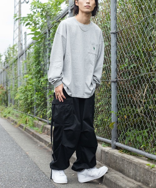 U.S. POLO ASSN.（ユーエスポロアッスン）の「∴WEGO/別注 U.S. POLOワンポイント刺繍BIGロンT（Tシャツ/カットソー・メンズ・スミクロ/オートミール/ブルー系その他/グリーン系その他/杢グレー/ベージュ系その他/パープル系その他/ダークグリーン/ホワイト/ネイビー・MEDIUM/LARGE）」の18枚目の写真