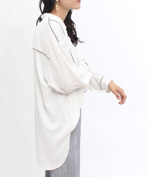 LOUISE ODIER(ルイーズオディール)の「パイピング切替バンドカラーシャツブラウス(シャツ/ブラウス・レディース・ホワイト/グレイッシュベージュ/グレイッシュブルー・MEDIUM)」の11枚目の写真