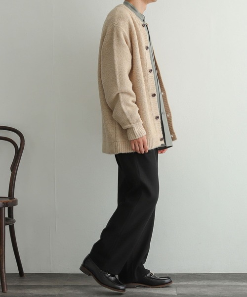 SENSE OF PLACE by URBAN RESEARCH（センスオブプレイスバイアーバンリサーチ）の「『ユニセックス』ブークレクルーネックカーディガン（カーディガン/ボレロ・メンズ・ライトブルー/ブラック/ベージュ/オレンジ/ブルー・MEDIUM/LARGE）」の13枚目の写真