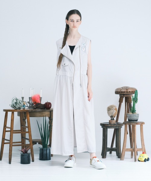 bedsidedrama(ベットサイドドラマ)の「bedsidedrama/ベッドサイドドラマ/Fake Riders Shirt Coat(ステンカラーコート・レディース・ライトグレー/ブラック・2/1)」の10枚目の写真