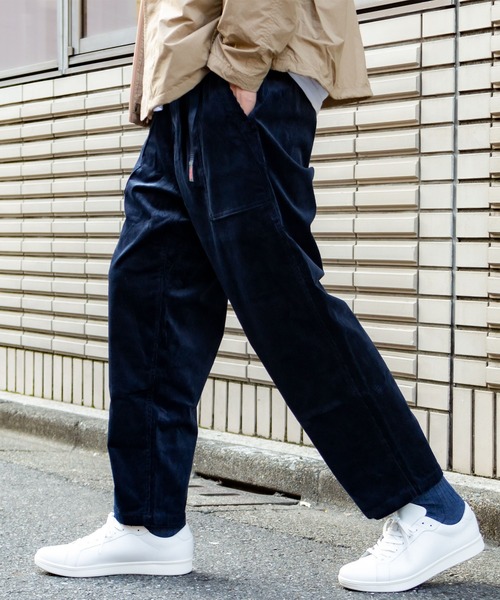 Gramicci(グラミチ)の「21AW【GRAMICCI/グラミチ】CORDUROY LOOSE TAPERED PANTS / コーデュロイパンツ(その他パンツ・メンズ・ブラック/ベージュ/グレー/キャメル/ダークネイビー・SMALL/MEDIUM/LARGE/X-LARGE)」の4枚目の写真