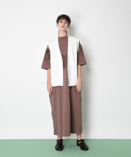 SUPERTHANKS（スーパーサンクス）の「スウェードフリンジモックネックオーバーサイズロングワンピース（ワンピース・レディース・モカ/ブラック/ホワイト・M/S）」の10枚目の写真