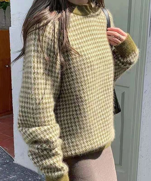 meJane(ミージェーン)の「モヘアライク千鳥柄ニットプルオーバー【ZOZOTOWN限定】(ニット/セーター・レディース・セージグリーン/ブルー/パープル・FREE)」の4枚目の写真