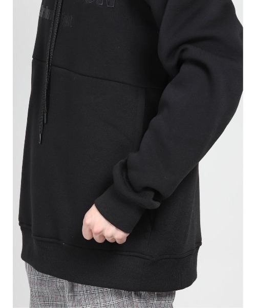 SHELLAC（シェラック）の「シェラック/SHELLAC シールファー刺繍プルパーカー（パーカー・メンズ・ブラック・MEDIUM/LARGE）」の7枚目の写真