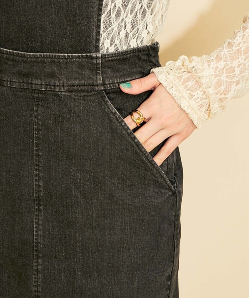 MADEMOISELLE ROPE'（マドモアゼル ロペ）の「<春まで使える>【MR Jeans】2way デニムサロペットスカート（サロペット/オーバーオール・レディース・ブラック/ブラウン系その他2・38/36）」の20枚目の写真