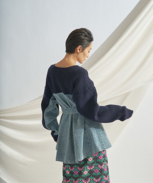 GRACE CONTINENTAL（グレースコンチネンタル）の「デニムフレアニットトップ（ニット/セーター・レディース・ブルー/ブラック・36）」の4枚目の写真