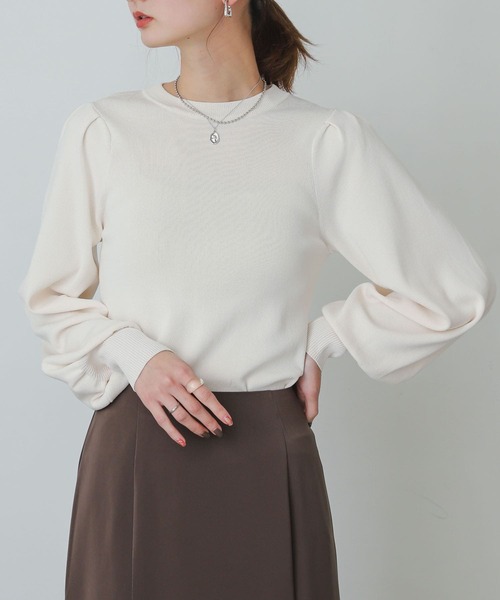 SENSE OF PLACE by URBAN RESEARCH(センスオブプレイスバイアーバンリサーチ)の「パワショルコンパクトセーター(ニット/セーター・レディース・アイボリー/ブルー/ブラック/ホワイト系その他/パープル・ONE)」の2枚目の写真