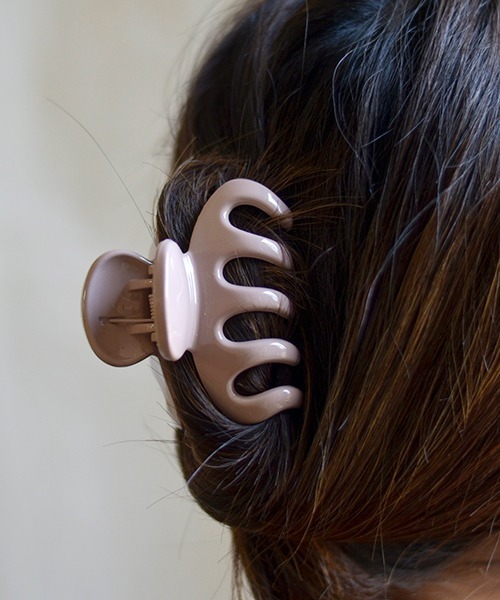 Fun & Daily(ファンアンドデイリー)の「F&D : モランディレトロヘアクリップ(バレッタ/ヘアクリップ・レディース・ブラック/ベージュ/グレー/グリーン/クリア/ピンク・FREE)」の9枚目の写真