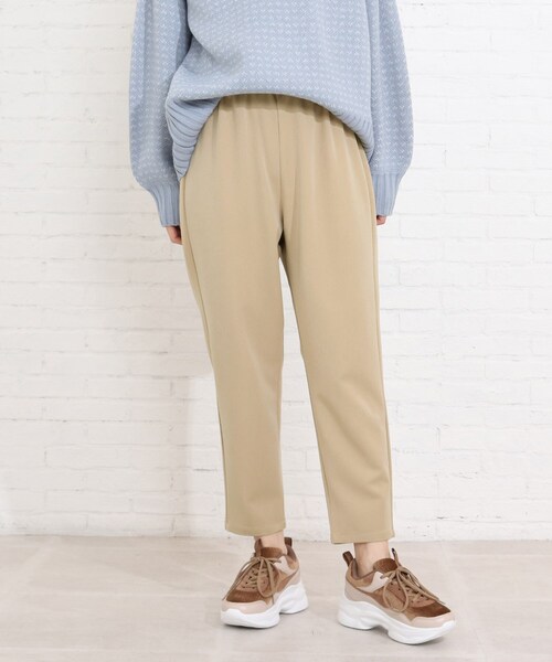 SHOO・LA・RUE(シューラルー)の「◆【S-LL】プルオンテーパードパンツ(その他パンツ・レディース・ブラック/ライトグリーン/ライトベージュ・01/02/03/04)」の9枚目の写真