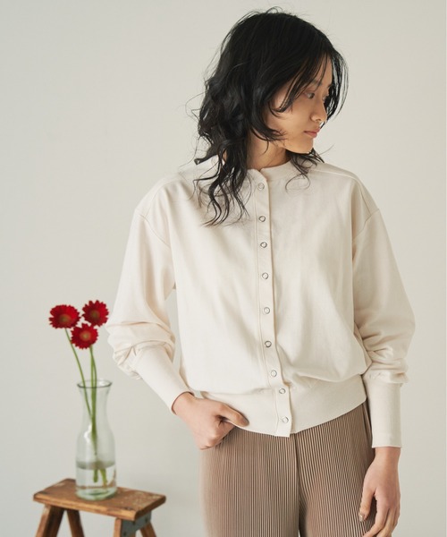 ANGIE（アンジー）の「スナップボタンショートカーディガン（カーディガン/ボレロ・レディース・ブラック/レッド/オフホワイト/グリーン/杢グレー・FREE）」の18枚目の写真