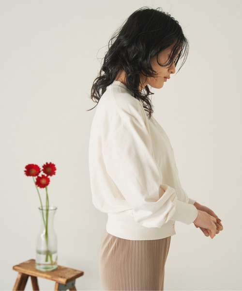 ANGIE（アンジー）の「スナップボタンショートカーディガン（カーディガン/ボレロ・レディース・ブラック/レッド/オフホワイト/グリーン/杢グレー・FREE）」の21枚目の写真