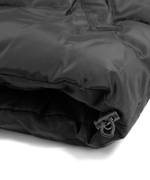 Figments（フィグメンツ）の「オーバーパファーベスト（ベスト・レディース・ブラック・FREE）」の4枚目の写真