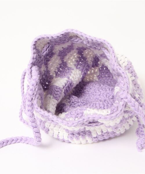 petit main（プティマイン）の「クロシェ巾着バッグ（ショルダーバッグ・キッズ・ラベンダー/ライトベージュ・FREE）」の3枚目の写真